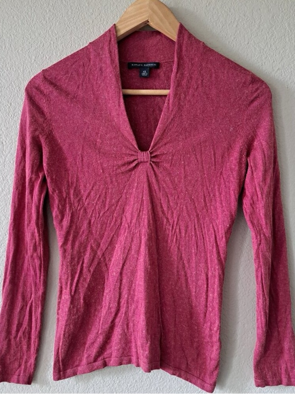 Banana Republic Rose Pink V-Neck Long Sleeve Knot Front Top